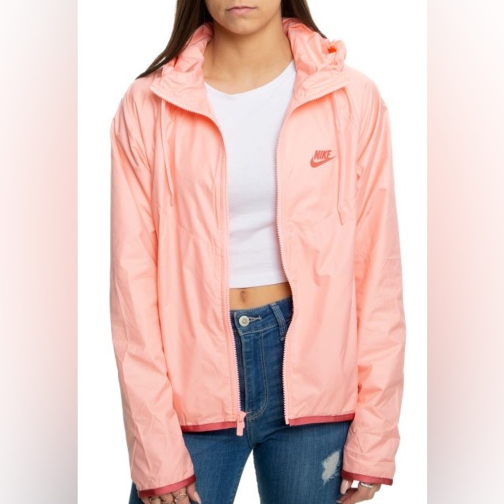 #36 NIKE Baby Pink/Bleached Coral Windbreaker Size M